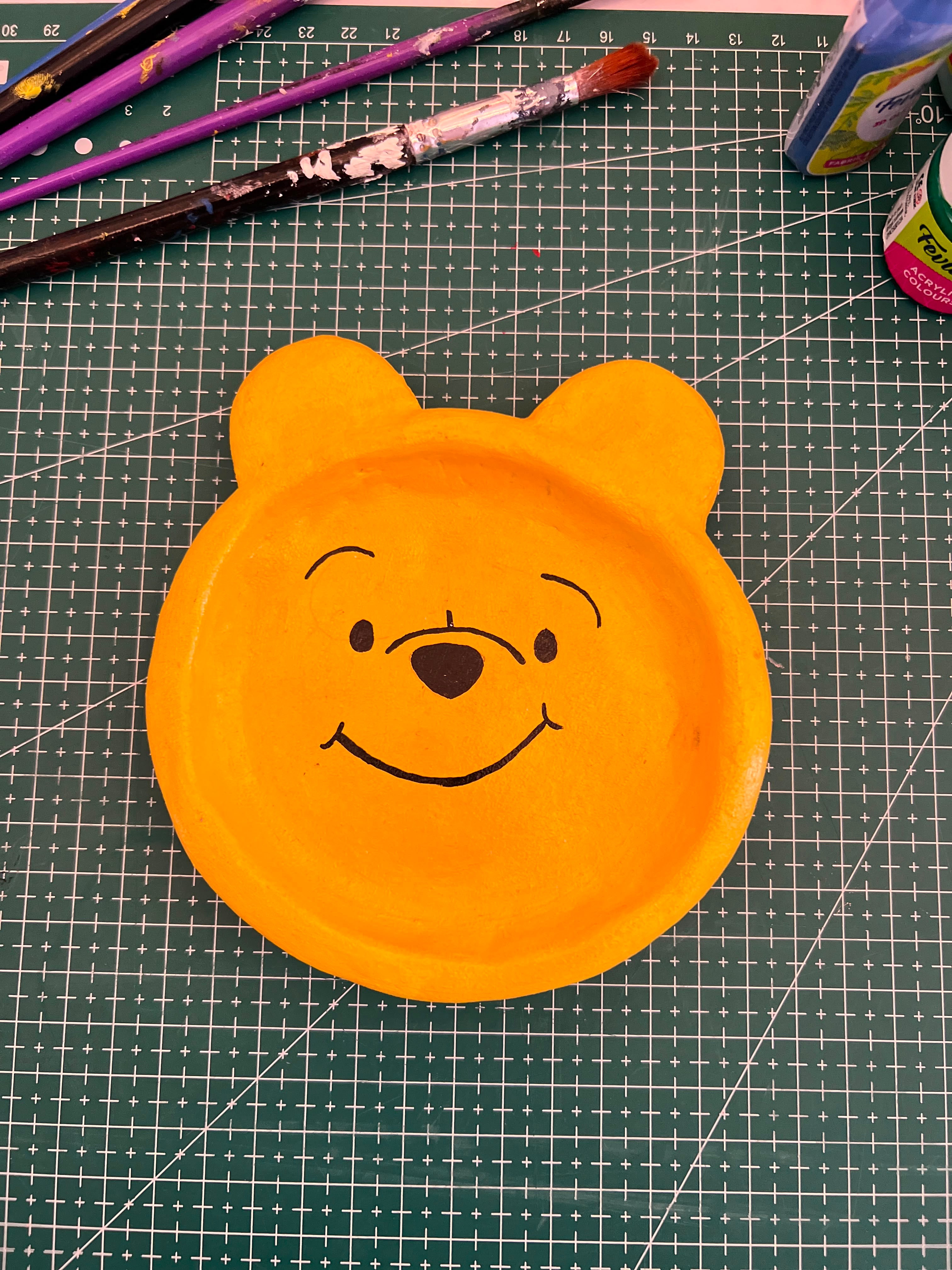 Honey Bear Ashtray 🍯